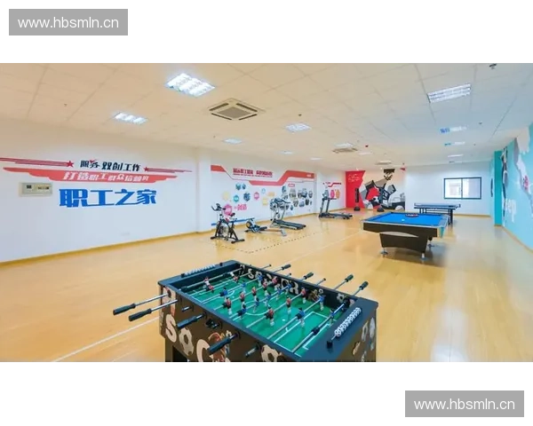 体育创新孵化中心驱动产业升级与多元场景融合发展新模式探索与实践标题